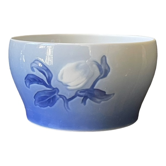 Vintage Bing & Grondahl Creamer and Sugar Set, Made in Denmark - Picture 7 of 16